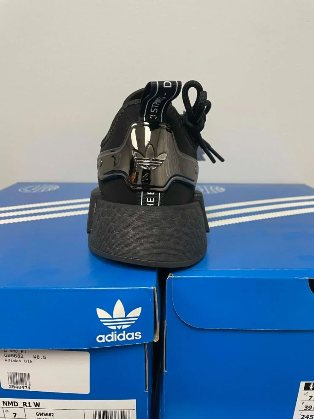 Women’s adidas Nmd_R1 Triple Black Velvet (GW5682)
